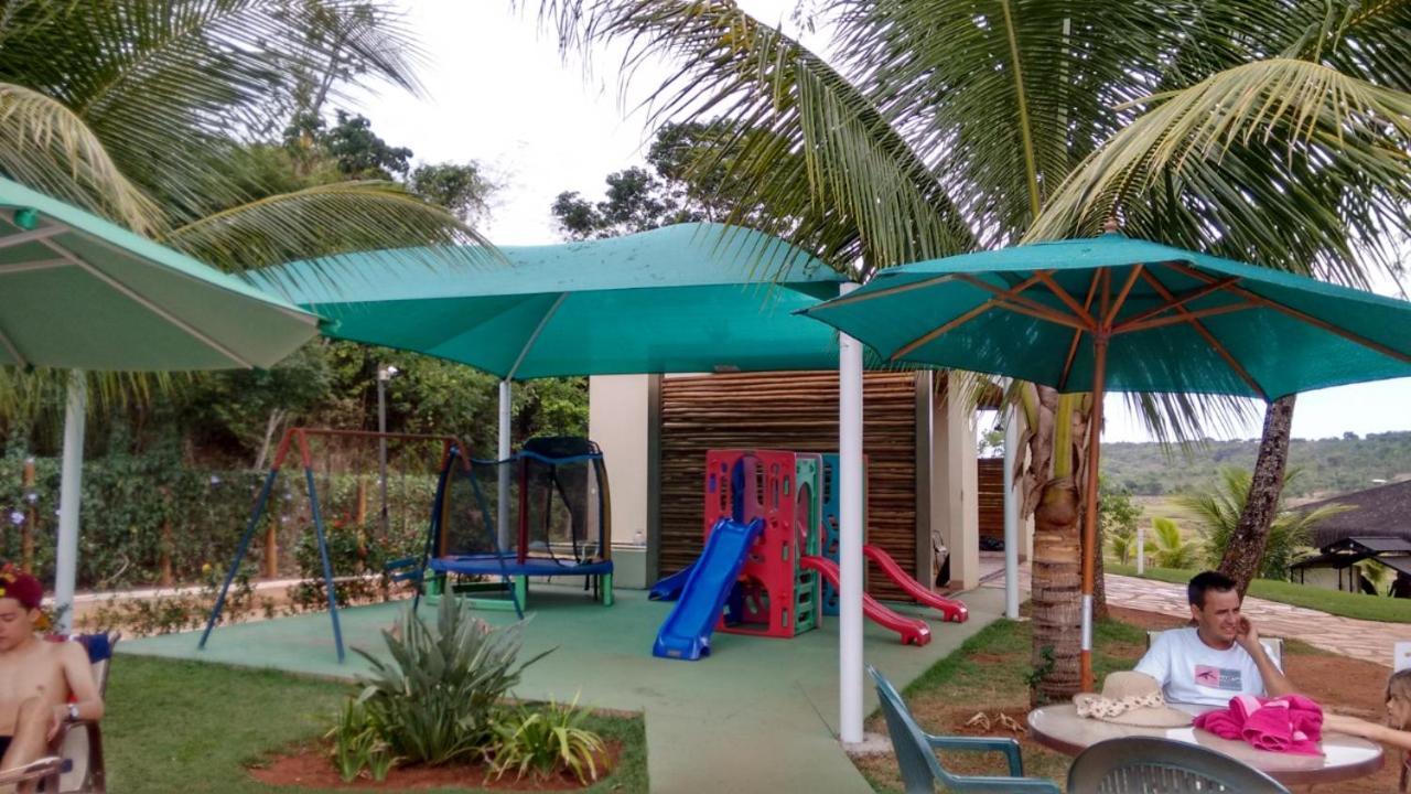 Aldeia Do Lago: Lakeside Apartment with Modern Kitchen and Pool Access Caldas Novas Exterior photo